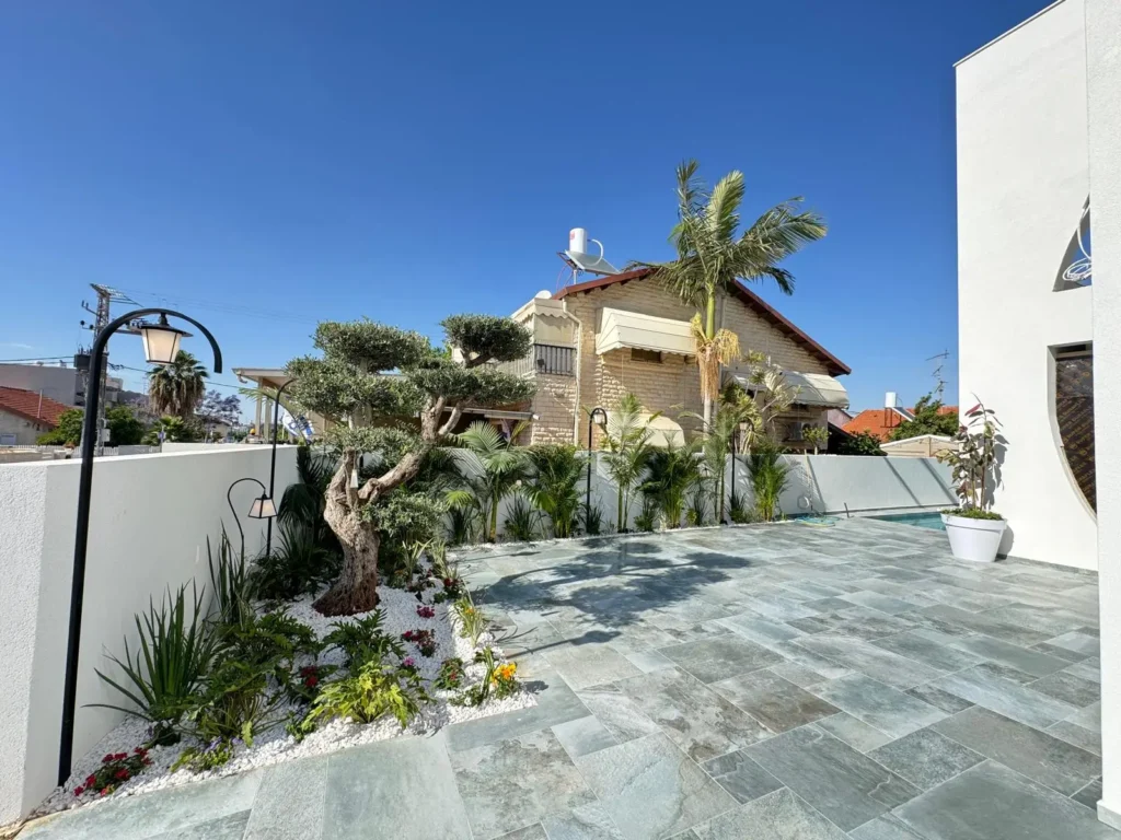 עיצוב גינה יפה וייחודית עם מראה אסתטי